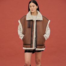 Load image into Gallery viewer, Brown Women Sheepskin Shearling Aviator Leather Vest