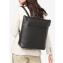 Load image into Gallery viewer, New Women Black Grand Ambition Leather Convertible Backpack