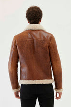 Load image into Gallery viewer, Men Aviator Tan & Off White Shearling Jacket