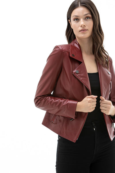 Why women prefer red leather jacket?