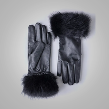Load image into Gallery viewer, New Women Black Sheepskin Leather Gloves With Black Fur Lining
