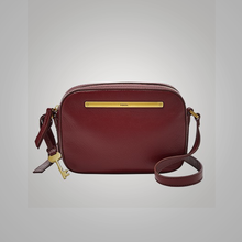 Load image into Gallery viewer, New Women&#39;s Leather (Genuine) Handbags With 1 Zipper Pocket, 3 Credit Card Slots

