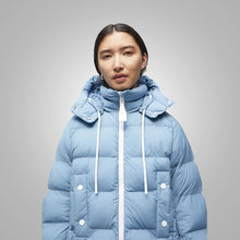 Load image into Gallery viewer, Womens Vintage Blue Puffer Jacket

