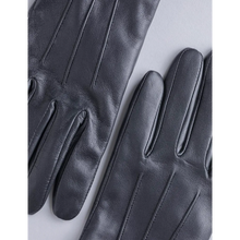 Load image into Gallery viewer, New Women American deerskin Black leather gloves with Fleece lining
