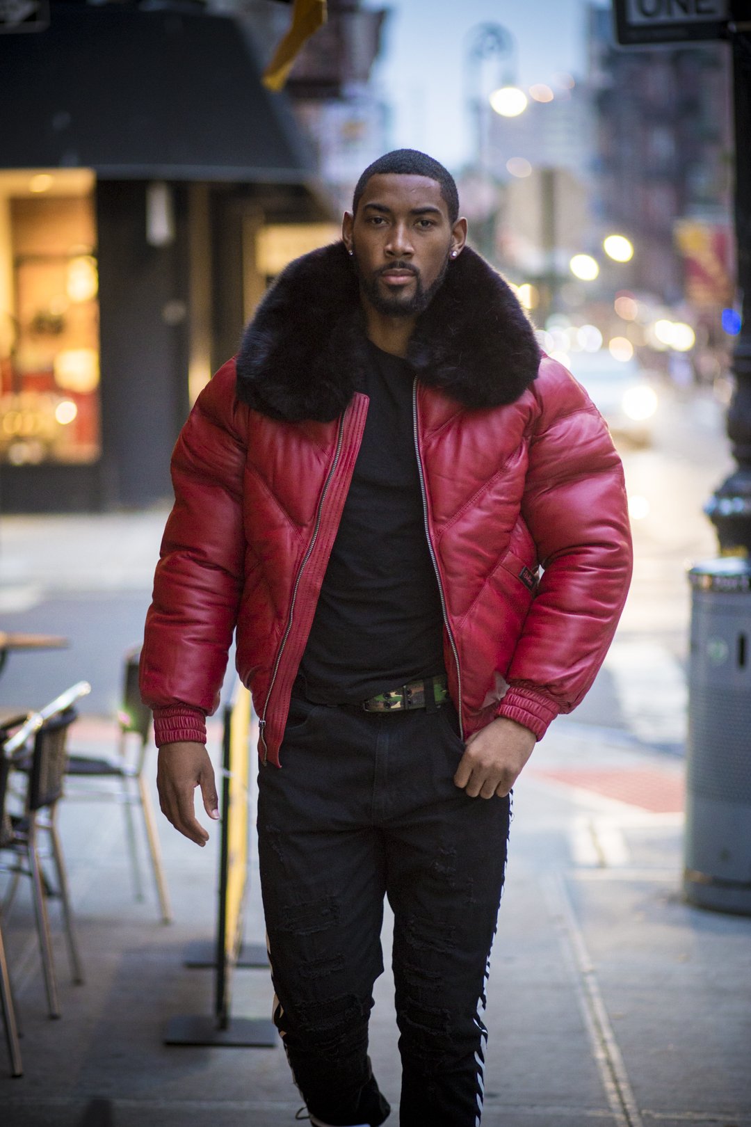 MEN V BOMBER JACKET - RED (BLACK FUR) - Shearling leather