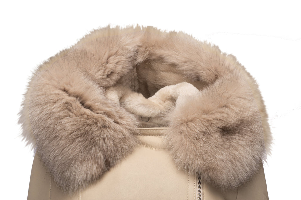 Gracie's Hooded Sheepskin Shearling Jacket with fox fur - Shearling leather