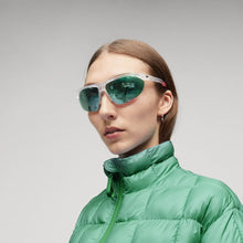 Load image into Gallery viewer, Women&#39;s Green Down Puffer Jacket
