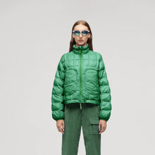 Load image into Gallery viewer, Women&#39;s Green Down Puffer Jacket
