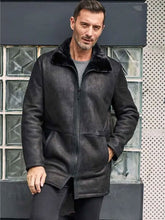 Load image into Gallery viewer, Fur Outwear Winter Black Mink Overcoat Lapel Leather Jacket
